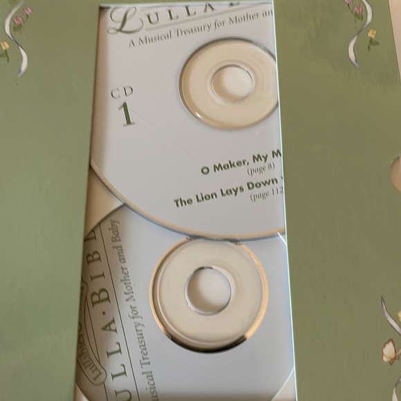 Baby Print Ornament Kit & Lulla Bible Set Lullabies and Verses - Picture 3 of 7